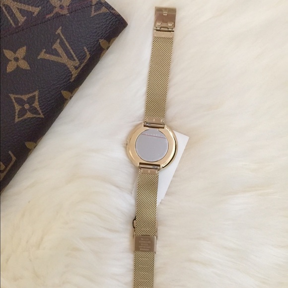 Skagen Signature Mesh Bracelet - Picture 5 of 8